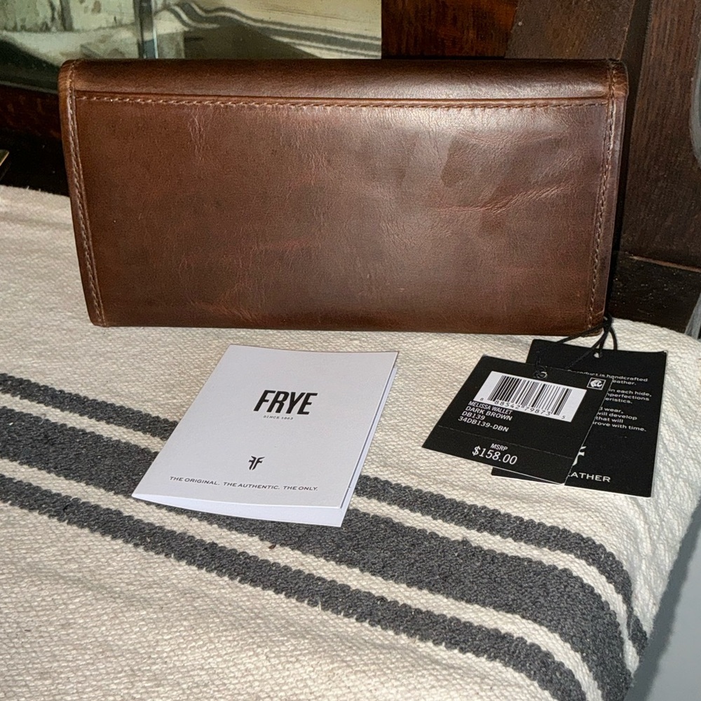 NWT Frye Leather Melissa Trifold Continental Snap Wallet Dark Brown $158 - Picture 10 of 12